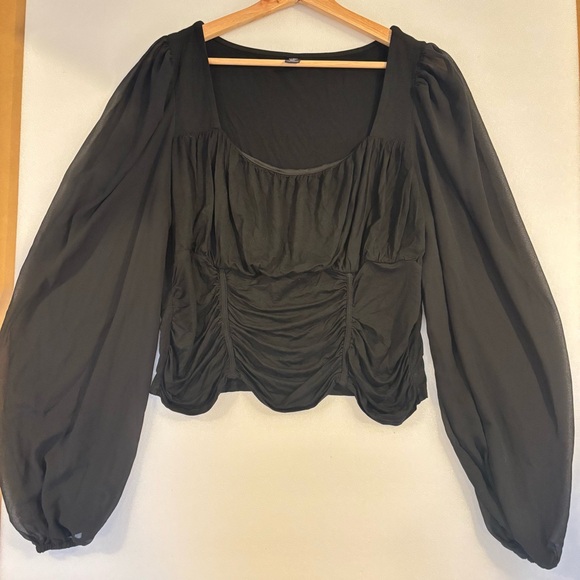 SHEIN Tops - Shein Black Puffy Sleeve Women's Top Size 2XL